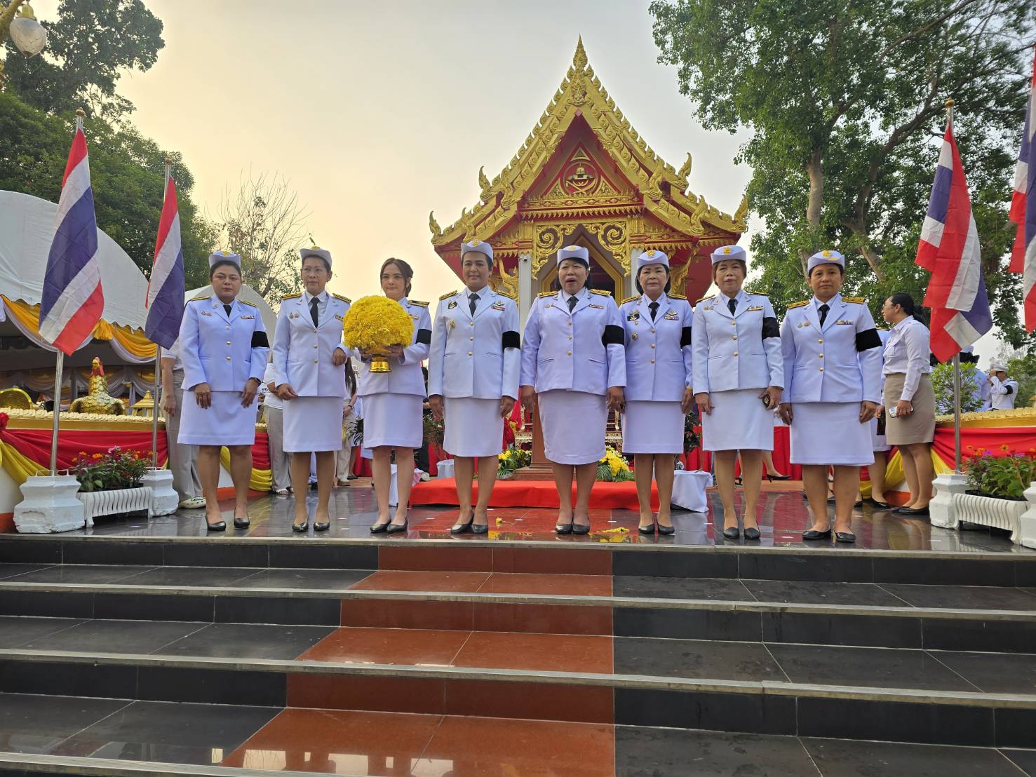 title - วันที่ 17 มกราคม 2569 นายวิทูล ปฏิรูปที่ดินจังหวัดปราจีนบุรี มอบหมายให้ ข้าราชการ  และเจ้าหน้าที่ ส.ป.ก.ปราจีนบุรี เข้าร่วมพิธี วางพานพุ่มถวายสักการะ พระบรมรูปพ่อขุนรามคําแหง เนื่องในวันพ่อขุนรามคําแหงมหาราช